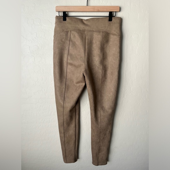 Spanx Faux Suede Pull On Slimming Leggings large - Picture 9 of 11